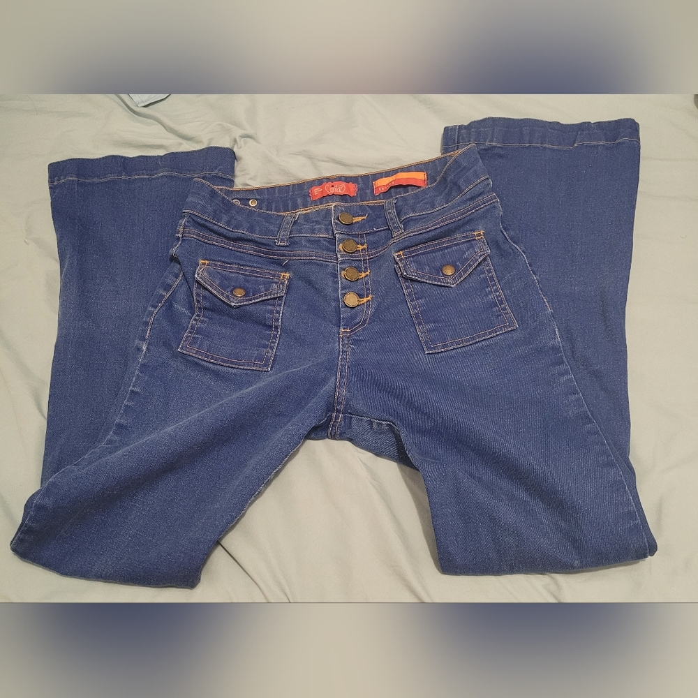Cantao Flared Jeans